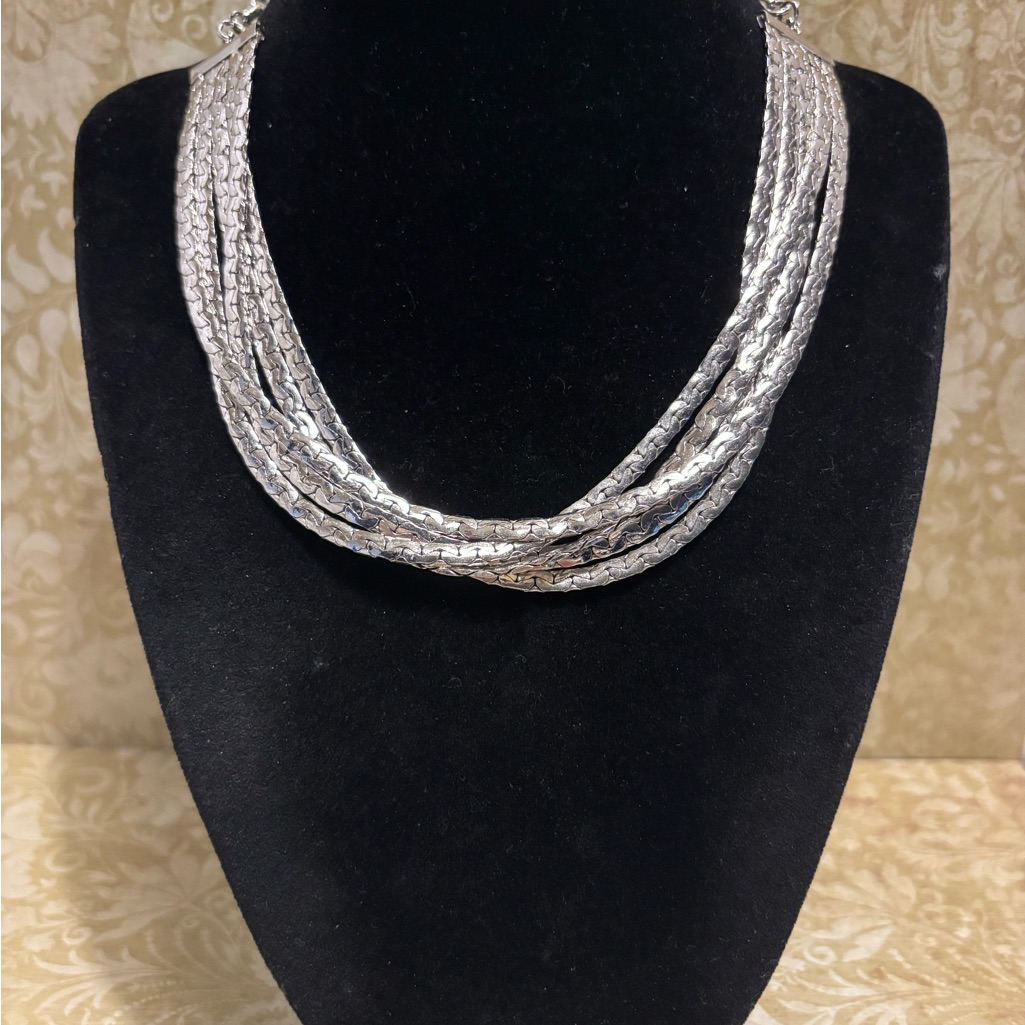 Vintage Vendome Silver Tone Layered Necklace 133-12 32$